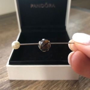 Pandora essence “compassion” charm